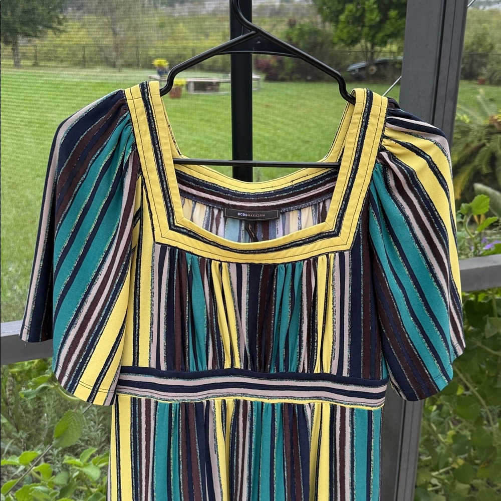 BCBG Maxazria small Stripe short sleeve Dress
